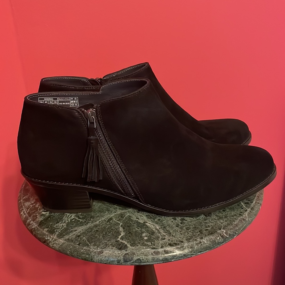 Vionic Serena Bootie, Black